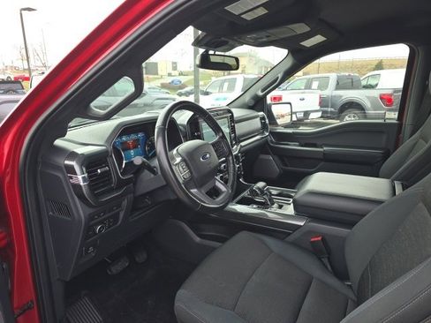 Certified 2022 Ford F150 XLT w/ Equipment Group 302A High image 10