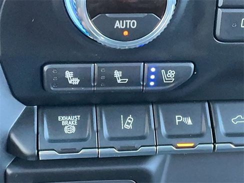 Used 2023 GMC Sierra 2500 Denali w/ Denali Black Diamond Edition image 27