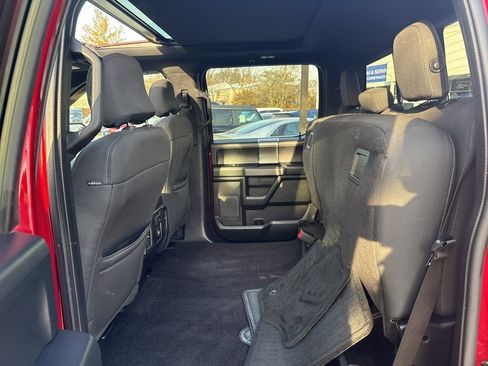 Used 2016 Ford F150 XLT w/ Equipment Group 302A Luxury image 24