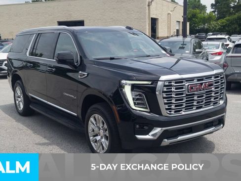 Used 2025 GMC Yukon XL Denali RWD image 3
