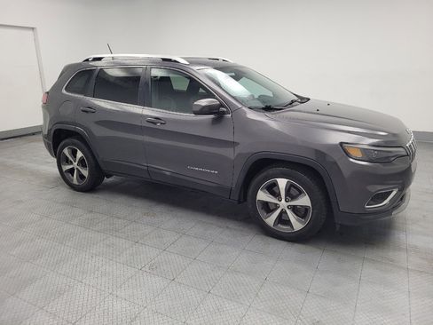Used 2020 Jeep Cherokee Limited image 11