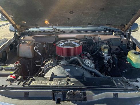 Used 1994 Chevrolet Silverado 1500 2WD Regular Cab image 16