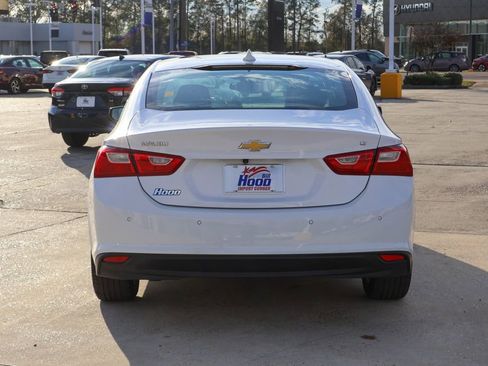 Used 2024 Chevrolet Malibu LT image 19