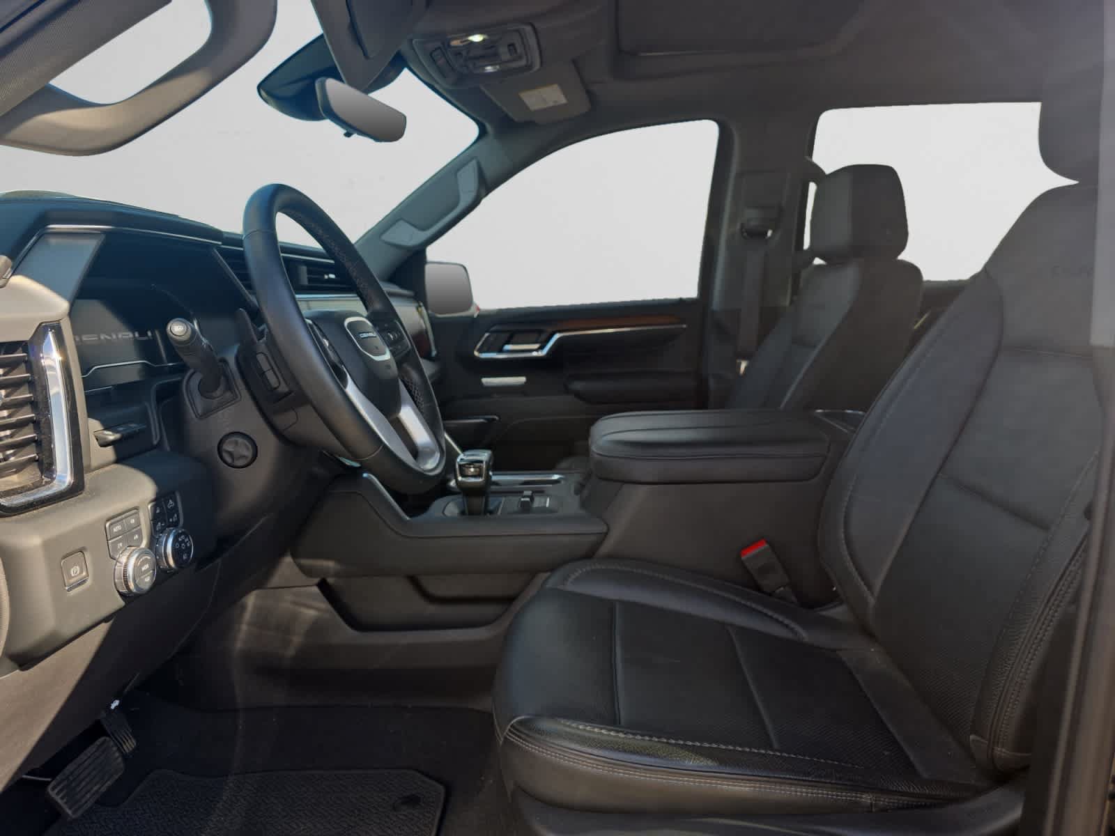 Used 2024 GMC Sierra 1500 Denali w/ Denali Reserve Package AWD/4WD image 9