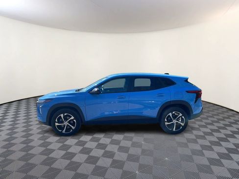 Used 2024 Chevrolet Trax RS w/ Driver Confidence Package FWD image 4