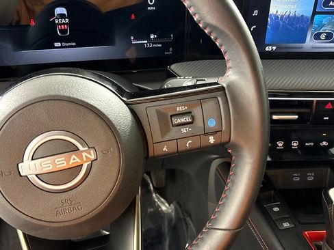 Certified 2025 Nissan Kicks SR FWD image 29