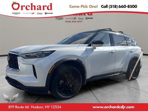 Used 2023 INFINITI QX60 Luxe w/ Cargo Package image 2