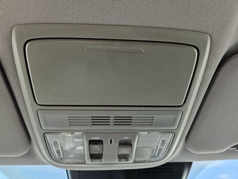 Used 2017 Honda CR-V EX image 15