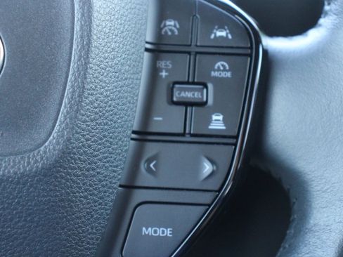 Certified 2023 Toyota bZ4X AWD image 27