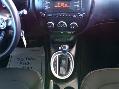 Used 2014 Kia Soul + w/ Eco Package FWD image 30