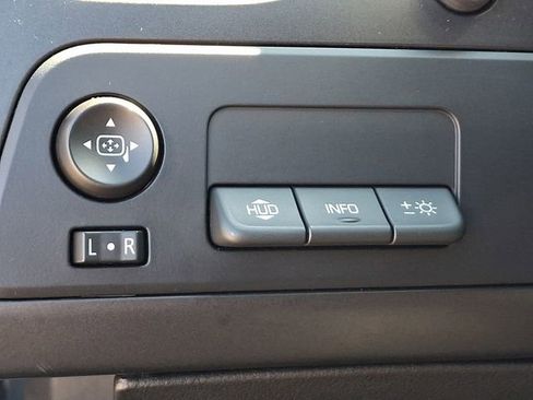 Used 2016 Chevrolet Corvette Stingray Coupe w/ 2LT Preferred Equipment Group image 7