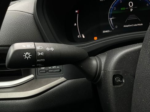 Used 2025 Toyota Grand Highlander XLE image 36