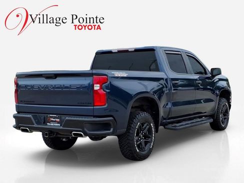 Used 2020 Chevrolet Silverado 1500 Custom Trail Boss w/ LPO, Dark Essentials Package AWD/4WD image 7
