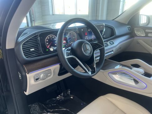 Certified 2025 Mercedes-Benz GLE 450e 4MATIC image 14