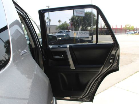 Used 2015 Toyota 4Runner Limited RWD image 16