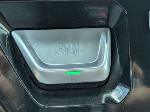 Used 2025 GMC Sierra 1500 Denali Ultimate AWD/4WD image 27