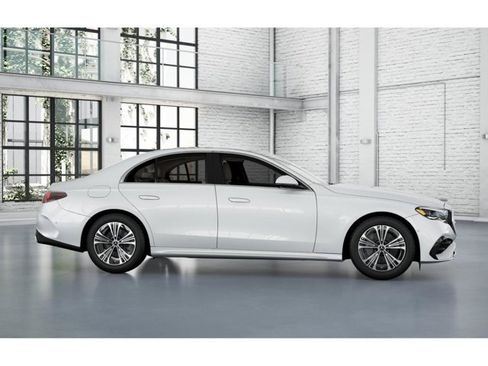 Certified 2025 Mercedes-Benz E 350 4MATIC Sedan image 15