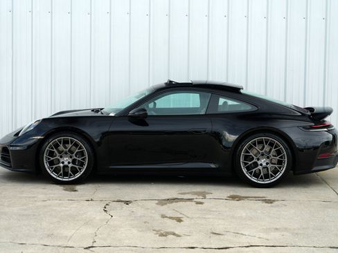 Used 2025 Porsche 911 Carrera image 52