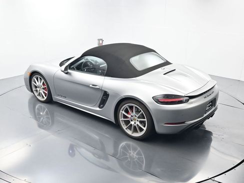 Used 2024 Porsche 718 Boxster GTS image 34