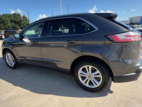 Used 2019 Ford Edge SEL w/ Equipment Group 201A FWD image 6
