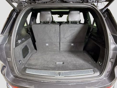 Used 2022 Jeep Grand Cherokee L Overland w/ Luxury Tech Group IV image 27