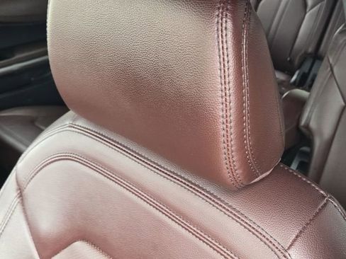 Used 2024 Ford Expedition Limited image 15