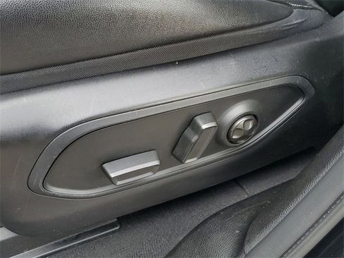 Certified 2023 Jeep Grand Cherokee L Laredo image 19