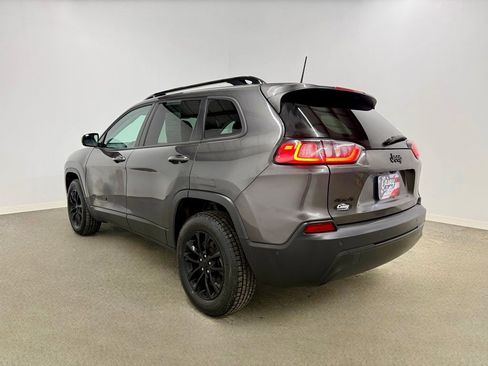 Used 2023 Jeep Cherokee Altitude Lux image 8