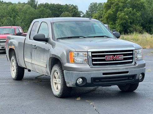 Used 2012 GMC Sierra 1500 SLE w/ Power Tech Package AWD/4WD image 10