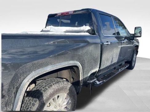 Used 2023 Chevrolet Silverado 3500 High Country image 11