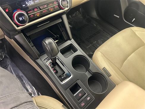 Used 2019 Subaru Outback 3.6R Limited image 31