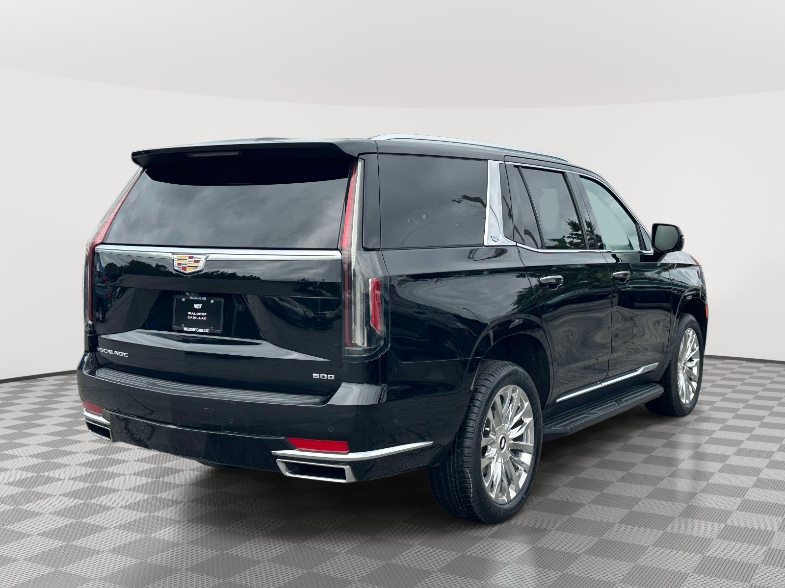 Used 2021 Cadillac Escalade Premium Luxury AWD/4WD image 6