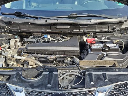 Used 2015 Nissan Rogue SL w/ SL Premium Package image 25