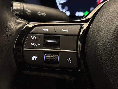 Certified 2025 Honda CR-V EX-L image 32