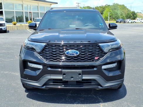 Certified 2023 Ford Explorer ST w/ Equipment Group 401A AWD/4WD image 3