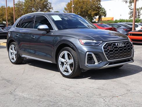 Used 2021 Audi SQ5 Premium w/ Convenience Package image 60