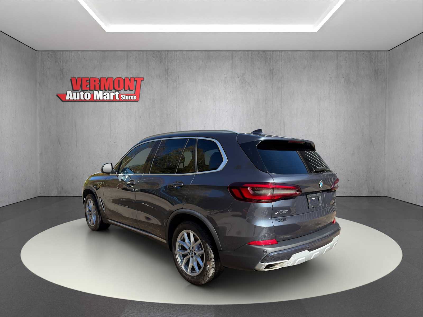 Used 2021 BMW X5 xDrive40i w/ Premium Package AWD/4WD image 6