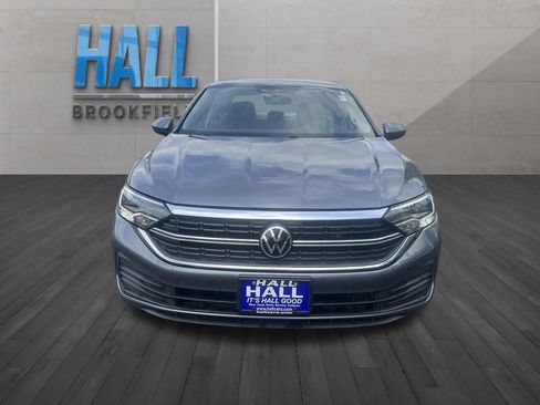 Used 2023 Volkswagen Jetta SE FWD image 8