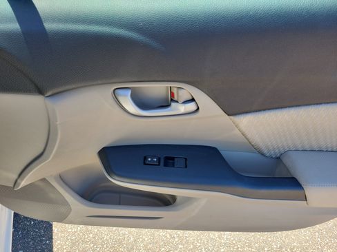 Used 2015 Honda Civic SE image 21