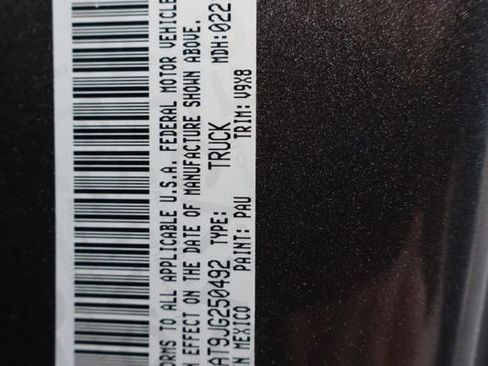 Used 2018 RAM 1500 Express image 42