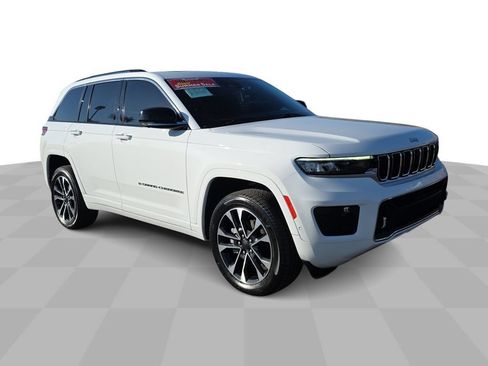 Used 2022 Jeep Grand Cherokee Overland w/ Adv Protech Group III RWD image 2