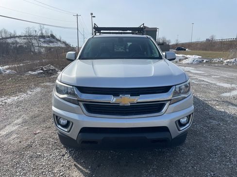 Used 2020 Chevrolet Colorado LT w/ LT Convenience Package image 2