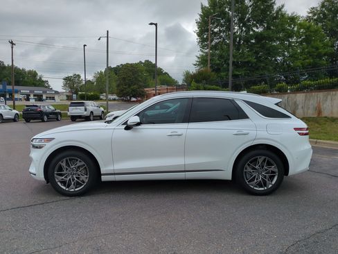 Used 2023 Genesis GV70 2.5T w/ Advanced Package AWD/4WD image 6