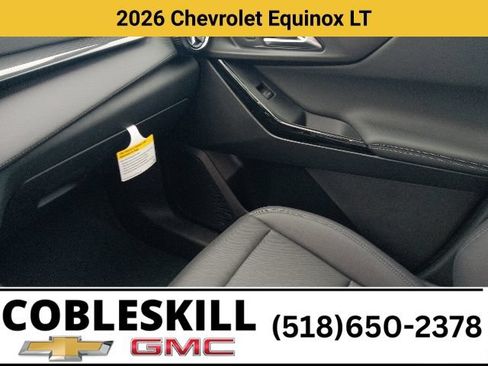 New 2026 Chevrolet Equinox LT FWD image 18