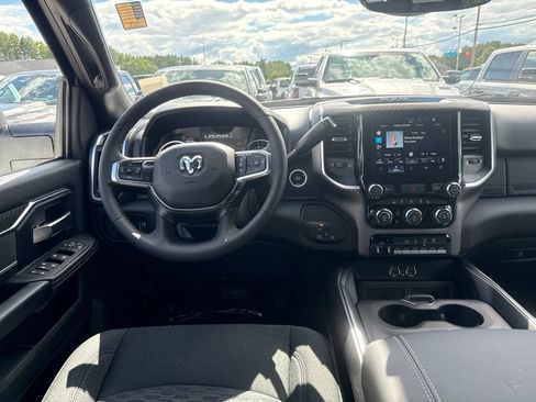 New 2026 RAM 2500 Big Horn AWD/4WD image 19
