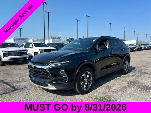 Used 2024 Chevrolet Blazer LT w/ Convenience Package FWD image 7
