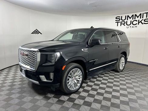 Used 2023 GMC Yukon Denali w/ LPO, Floor Liner Package AWD/4WD image 2
