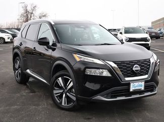 Used 2022 Nissan Rogue SL w/ SL Premium Package video 2