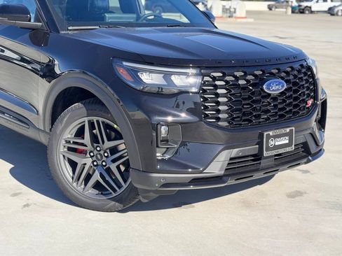 New 2026 Ford Explorer ST w/ Sun And Sound Package image 3