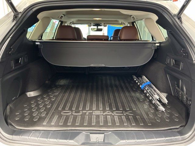 Used 2021 Subaru Outback Touring XT AWD/4WD image 20